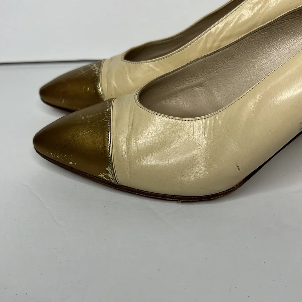 CHANEL Cream Leather Pumps with Gold Cap Toe - Picture 4 of 8